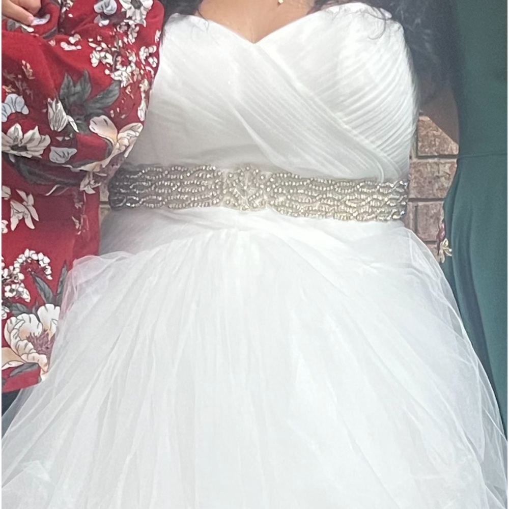 vera wang wedding dress $750 size 16